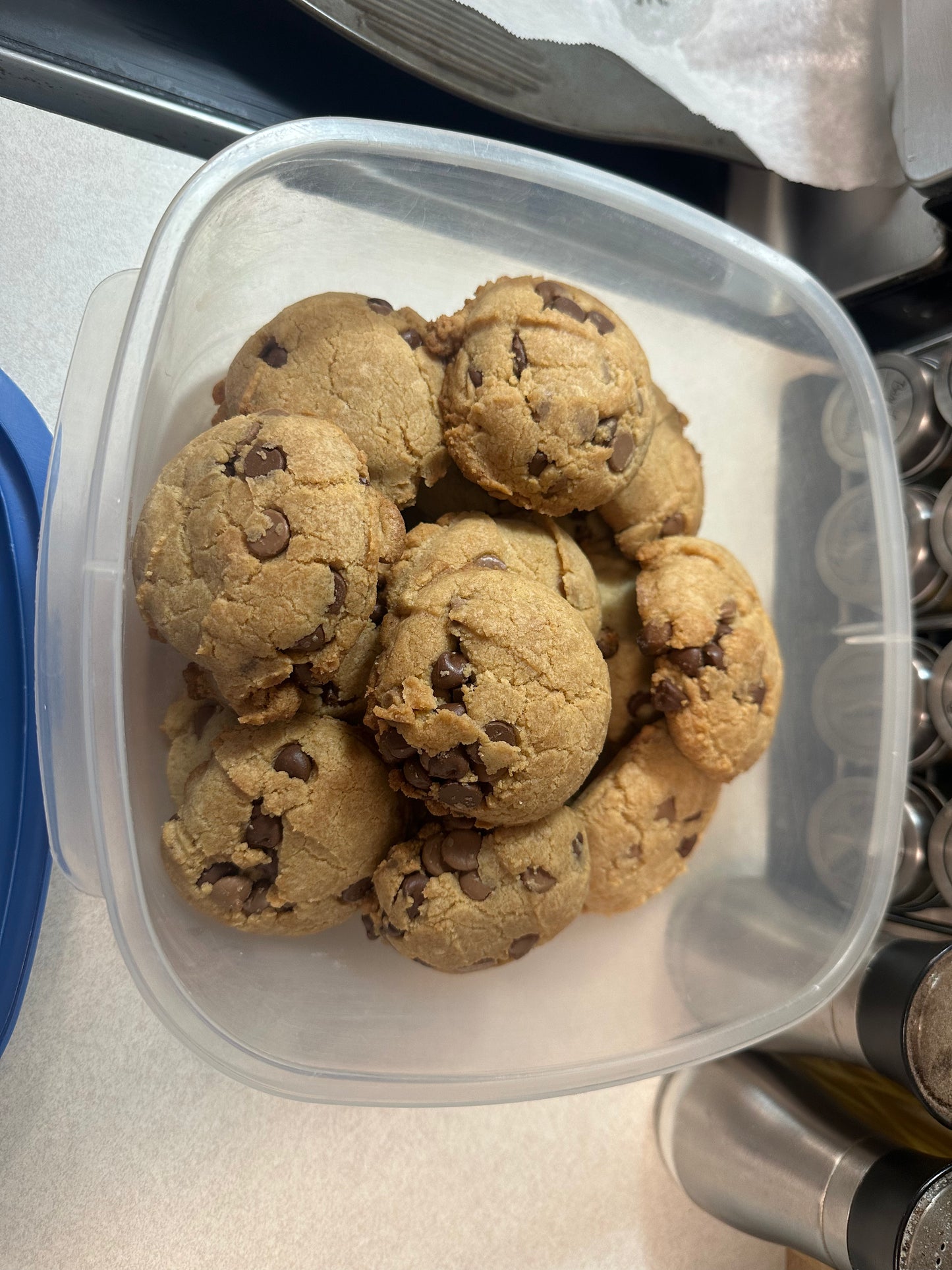 Chocolate chip cookies (5 pcs)